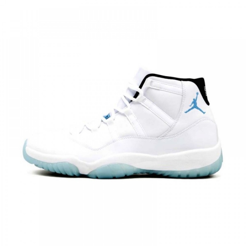 Nike AIR JORDAN 11 RETRO \