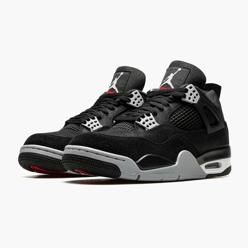 Nike AIR JORDAN 4 