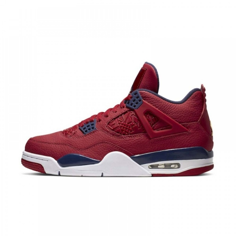 Nike AIR JORDAN 4 SE \