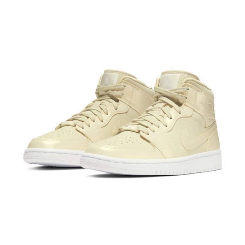 Nike WMNS AIR JORDAN 1 MID 